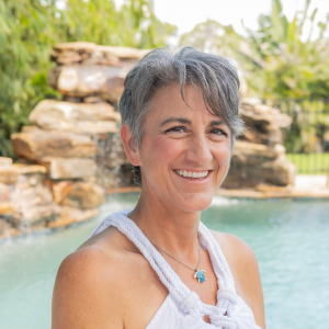 Andrea Davis — founder of Barefoot & Breezy™